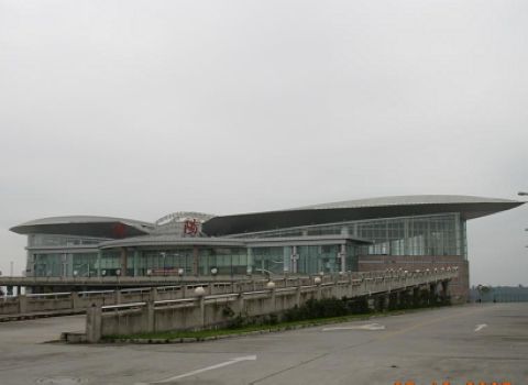 綿陽(yáng)南郊機(jī)場(chǎng)